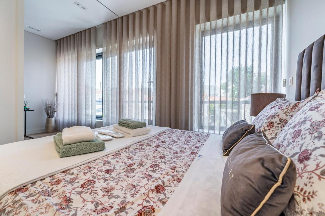 Antas Park Flat With Pool Apartment Porto Luaran gambar